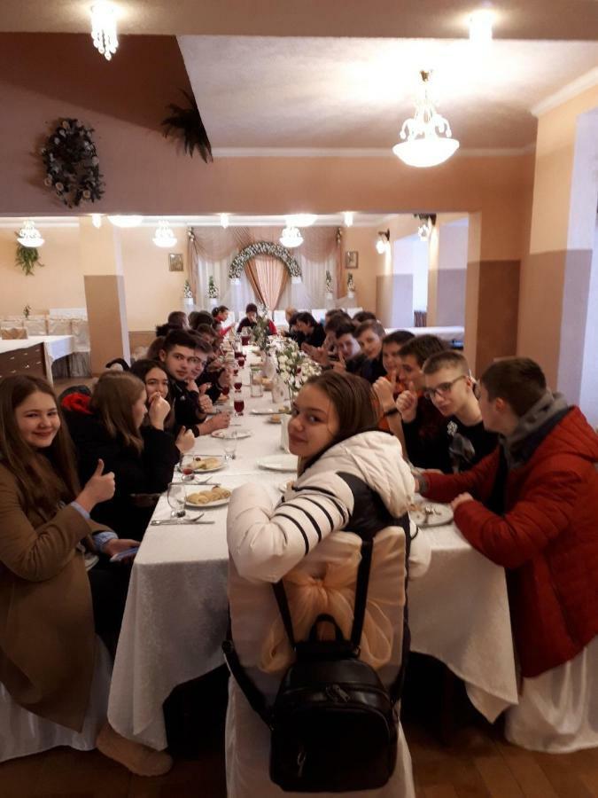 Отель Пані Анна Каменец-Подольский Экстерьер фото